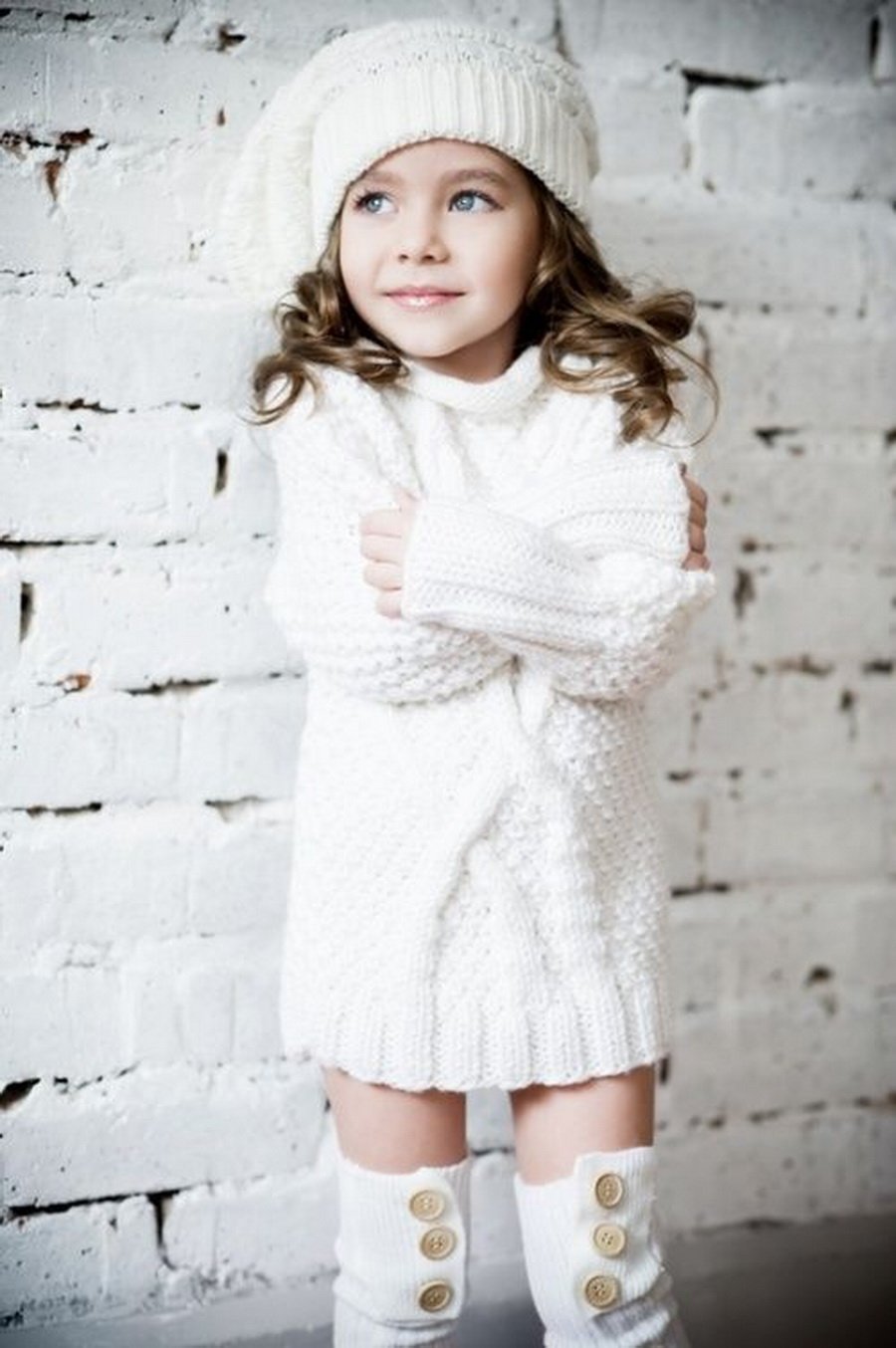 Стильные детские вязаные вещи