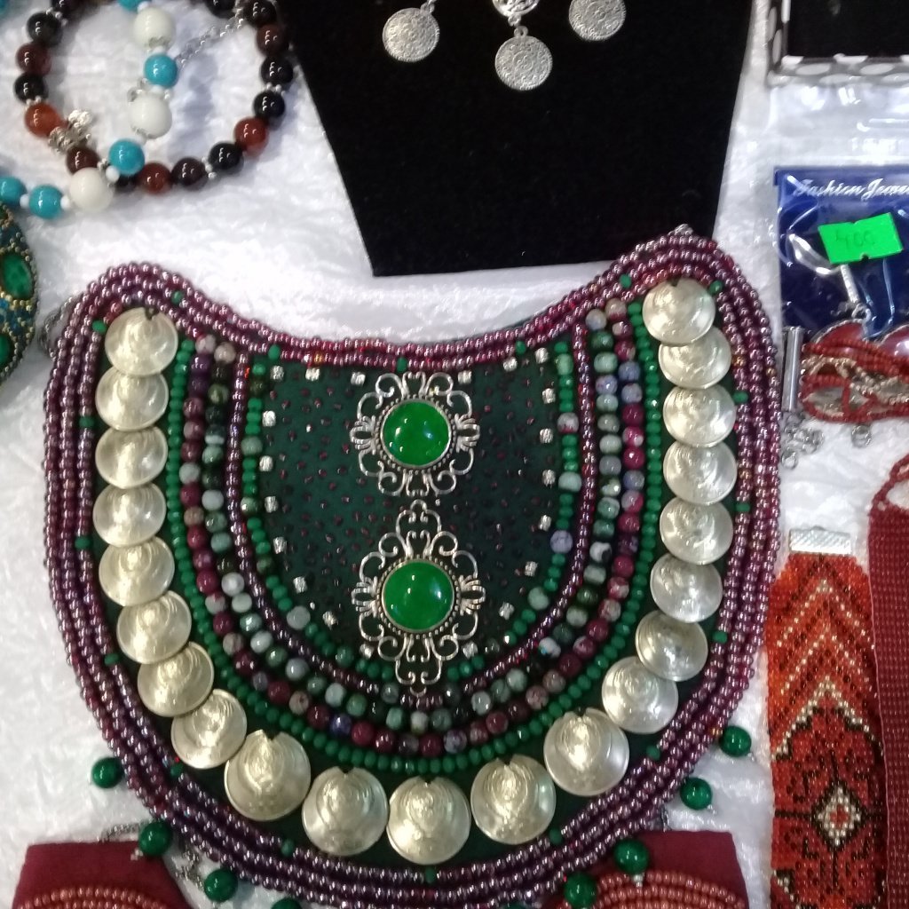 Башкирские нагрудники тушелдерек