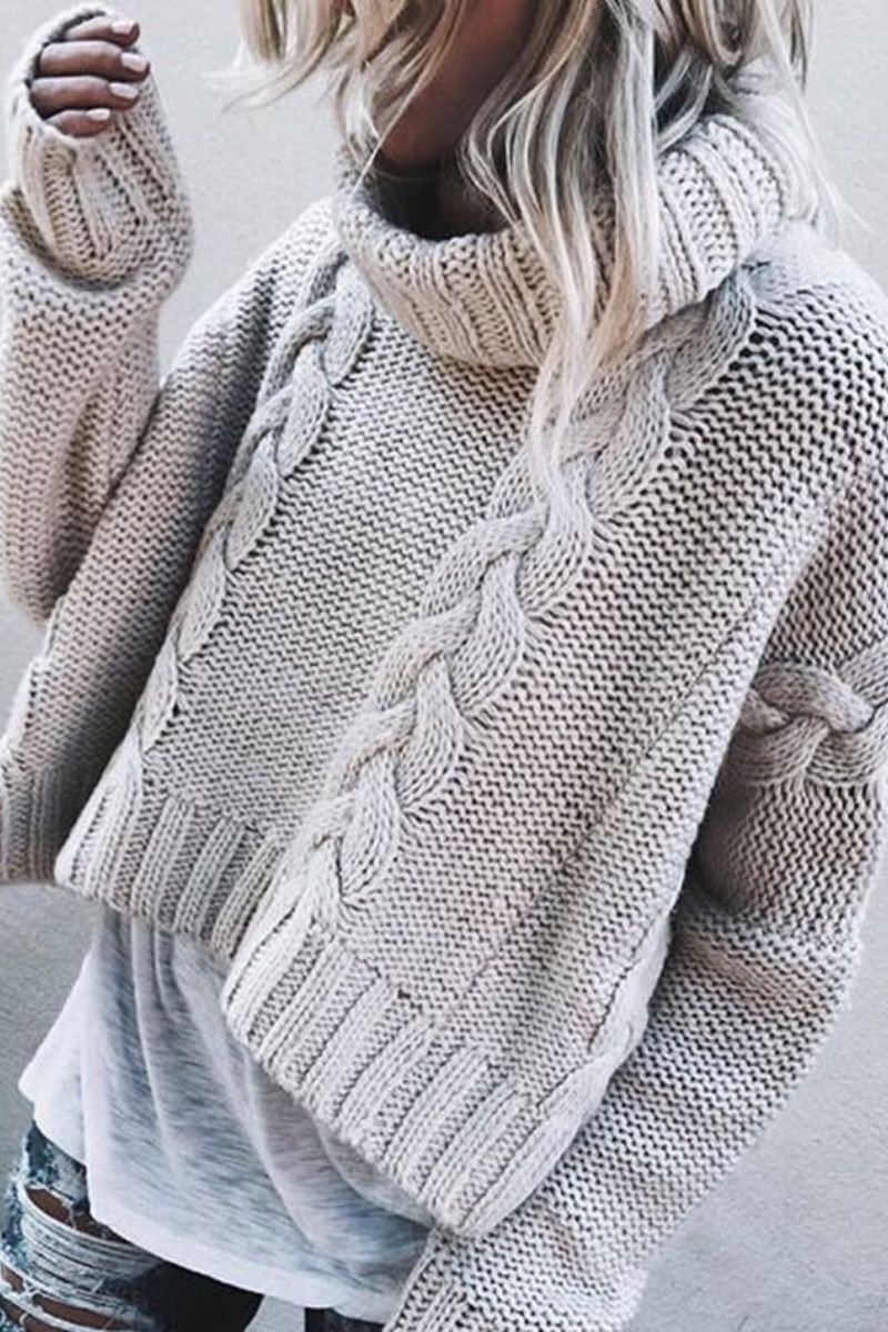 Вязаный свитер