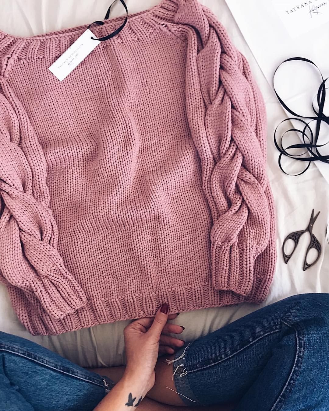 Джемпер из трикотажной пряжи