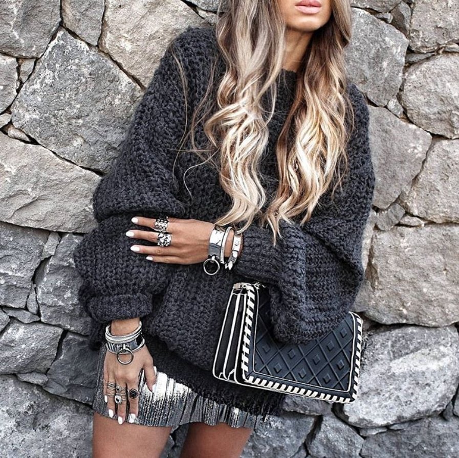 Стильные вязаные вещи для женщин