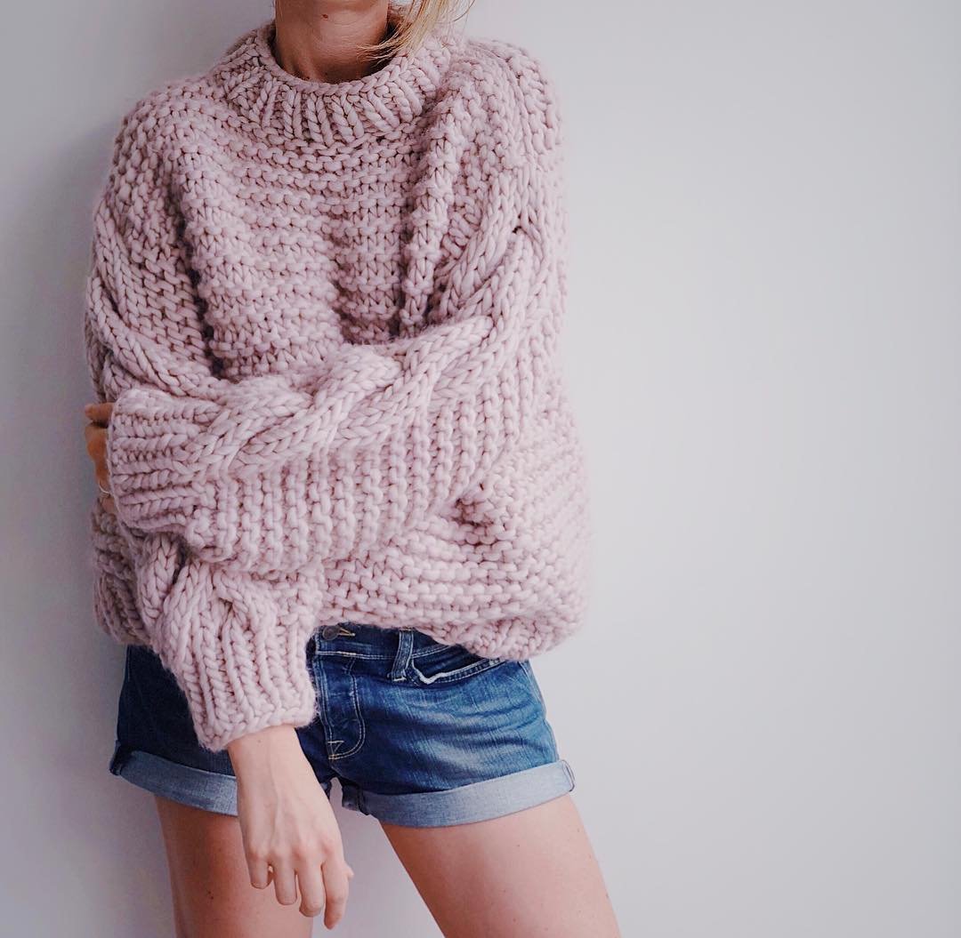 Свитер крупной вязки