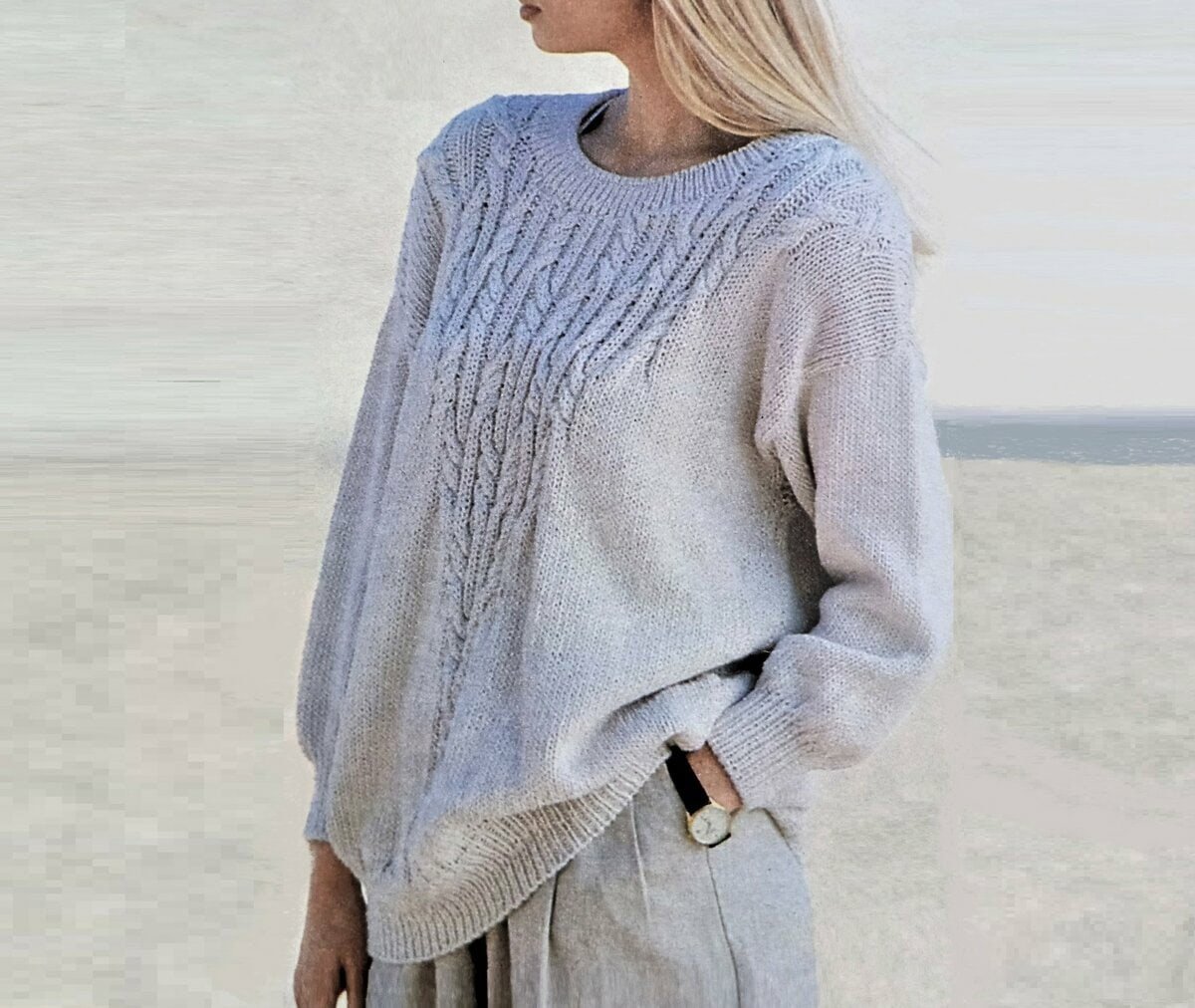 Джемпер оверсайз светлый