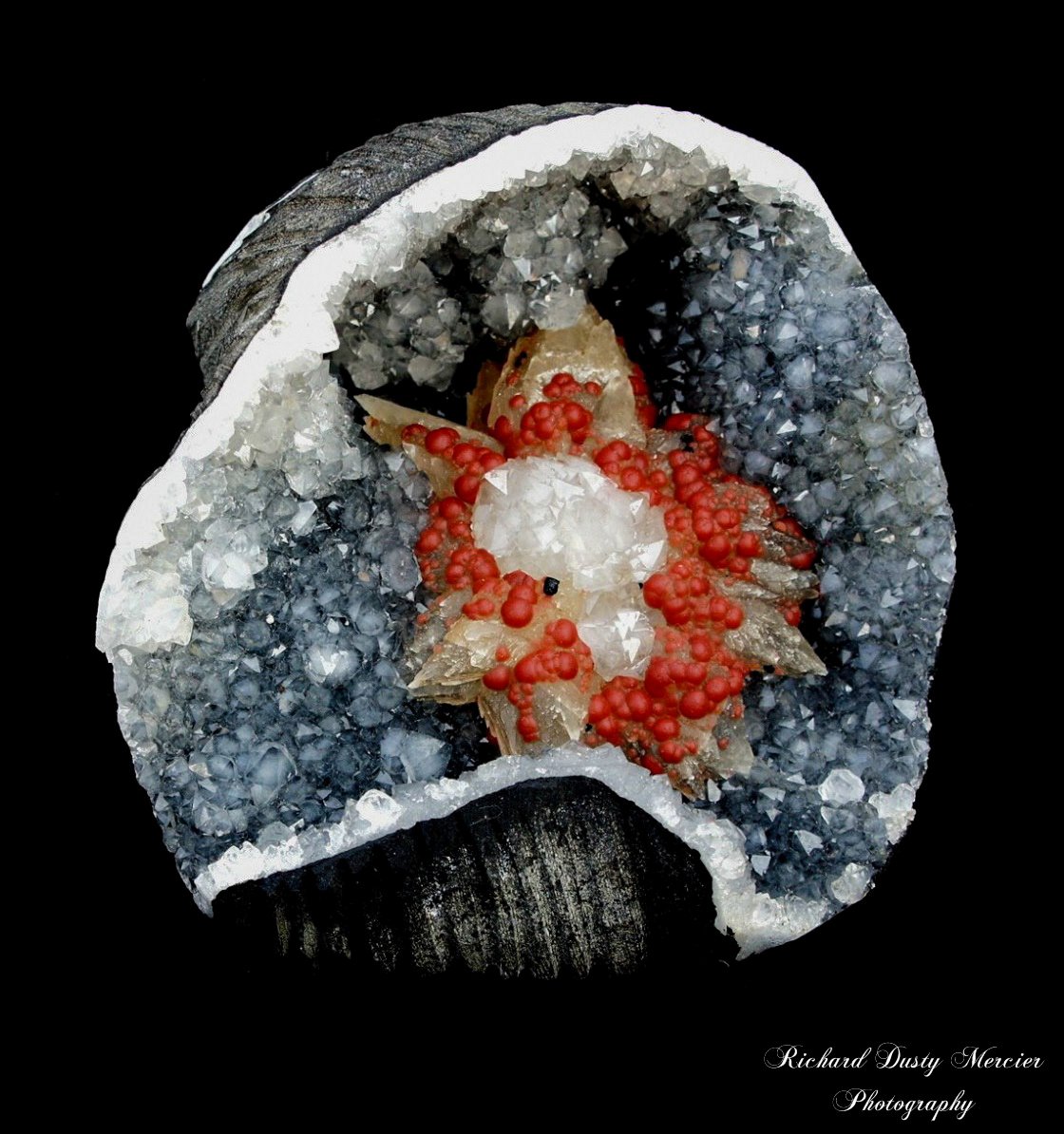 Аметист с кальцитом