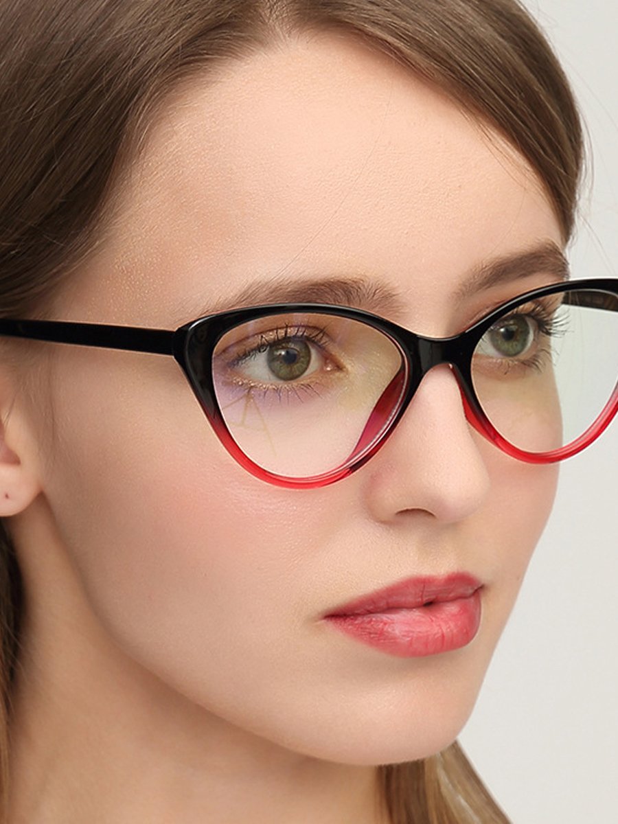 Модные оправы для очков