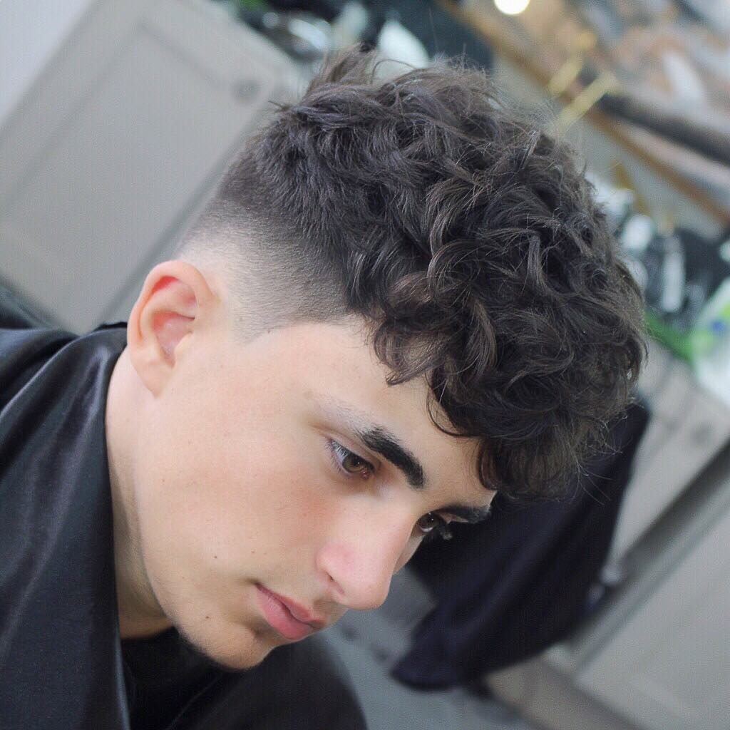 Мужская прическа с хим завивкой