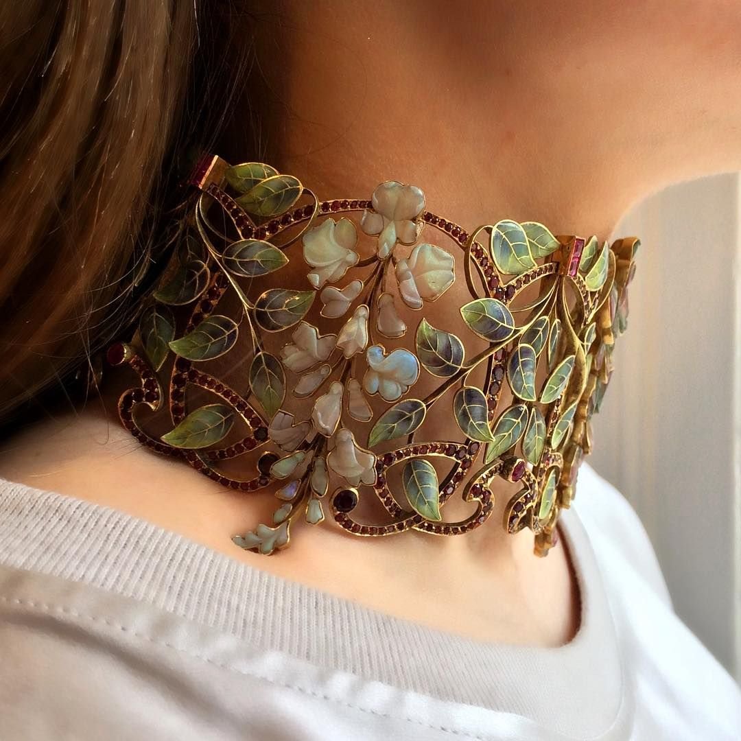 Ар нуво украшения чокер