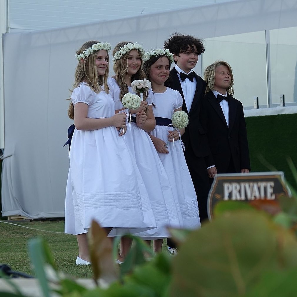 Никола Пельтц и Бруклин Бекхэм путешествие свадебное