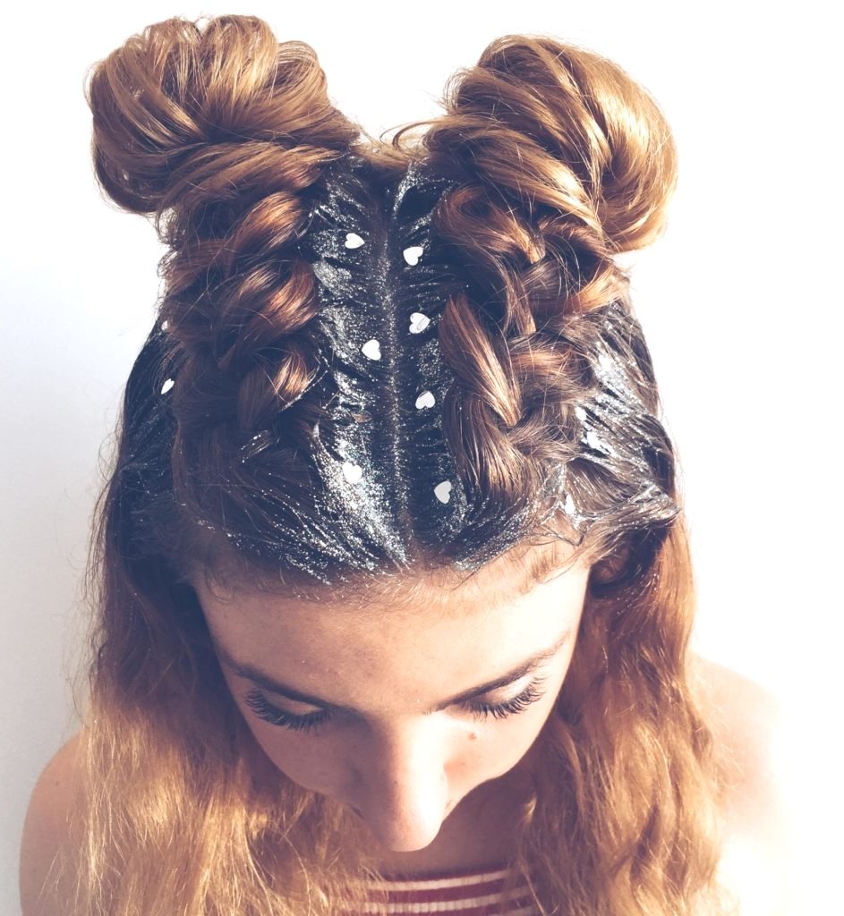 Неординарные прически на выпускной