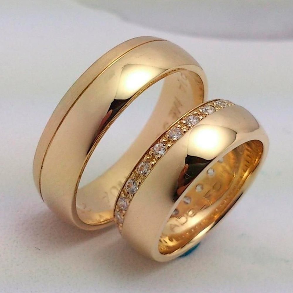 Широкие обручальные кольца
