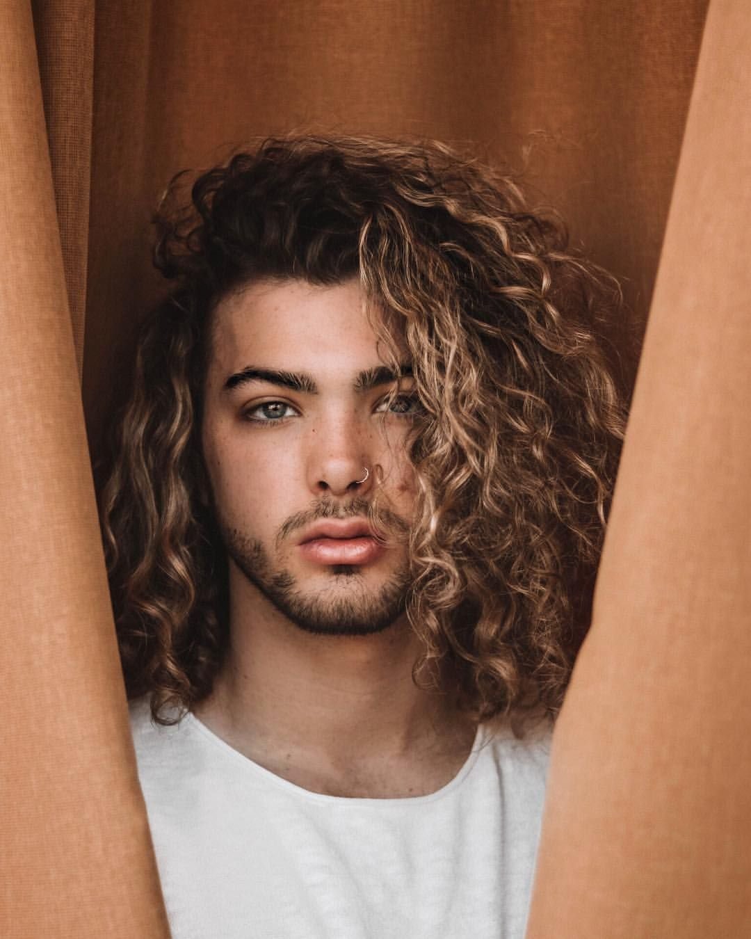 Мужские стрижки на длинные кудрявые волосы