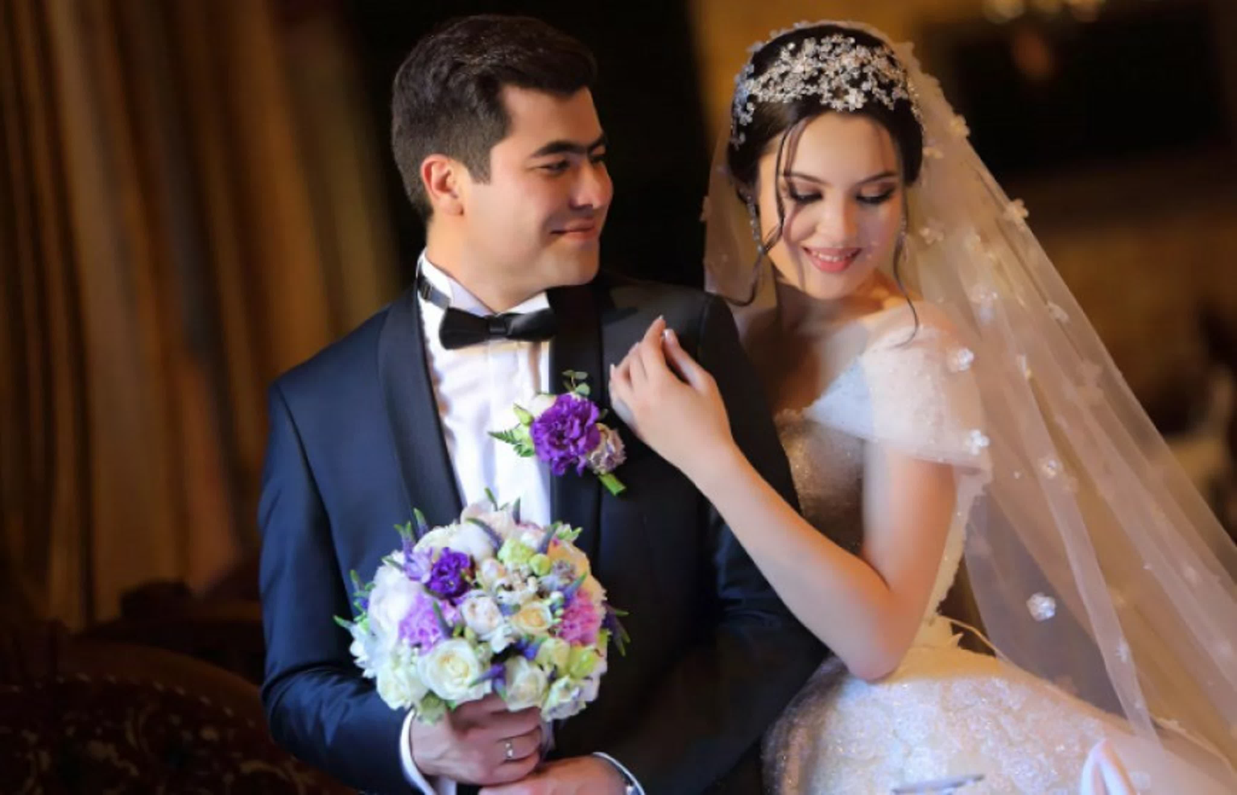 Таджикистан выйду замуж. Свадьба в Таджикистане. Свадьба таджиков. Таджикская свадьба жених и невеста. Свадебные традиции Таджикистана.