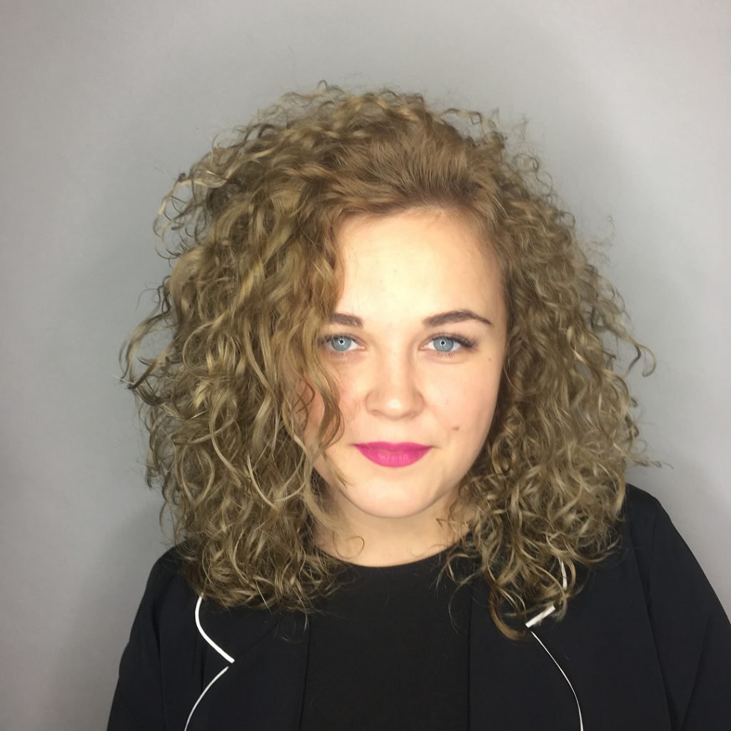 Спиральная химическая завивка