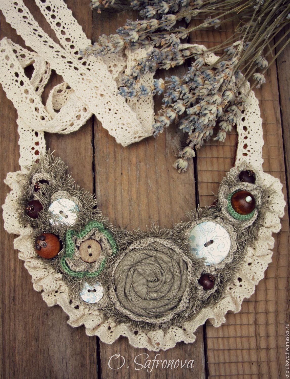 Текстильные украшения