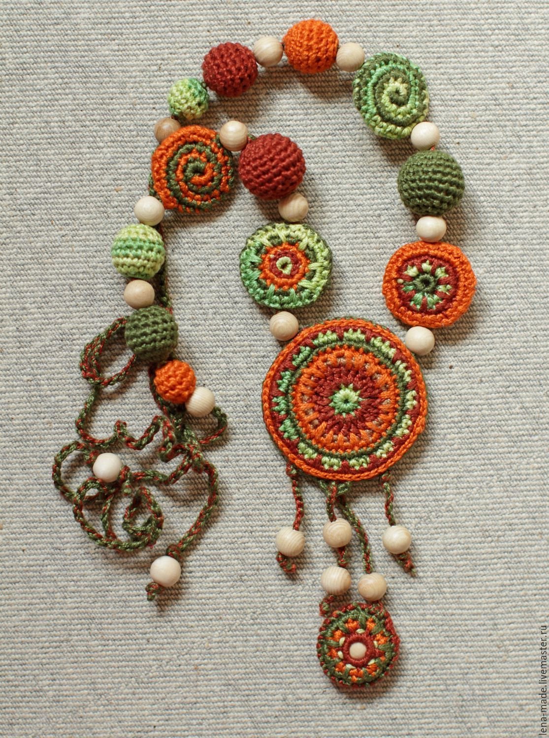 Вязаные украшения