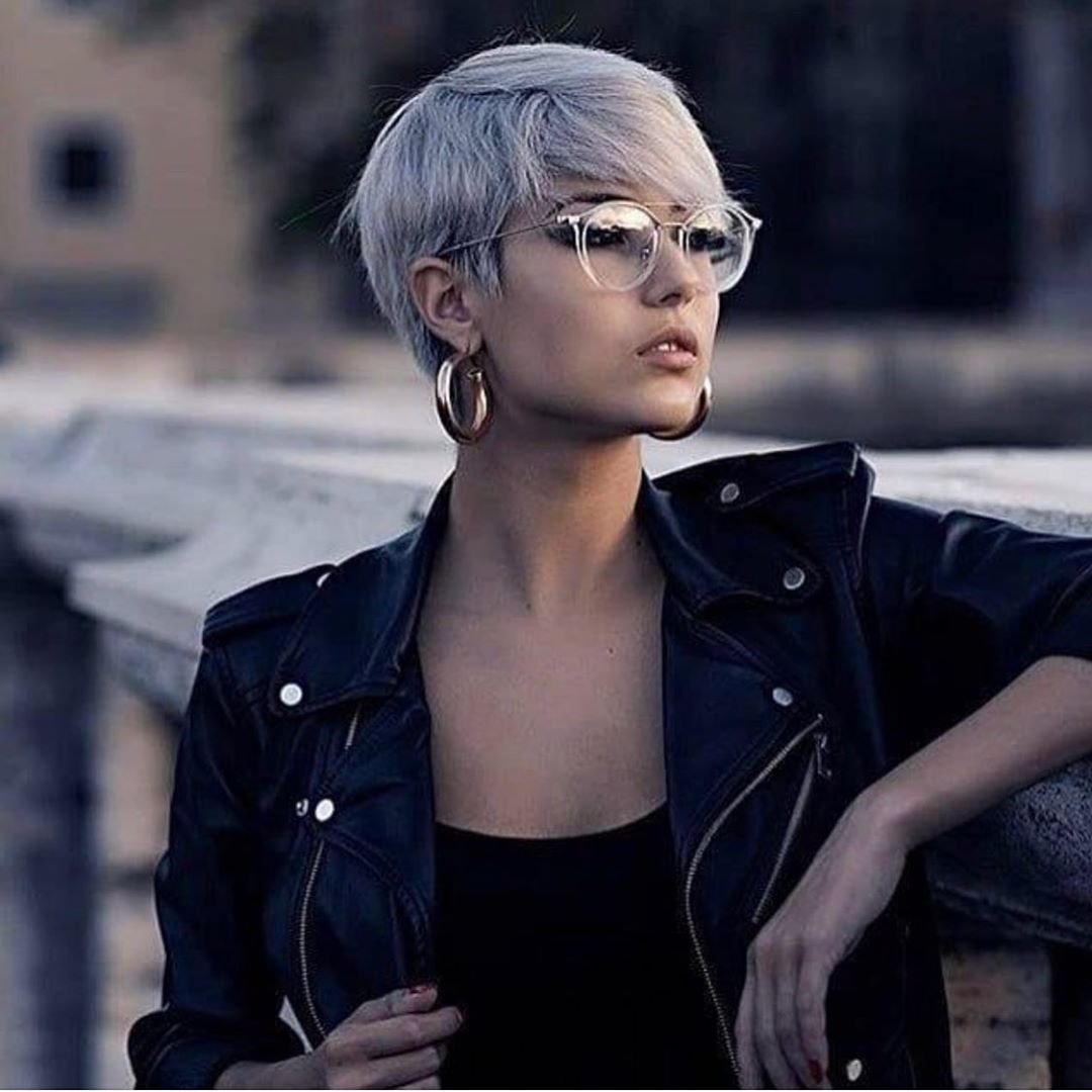 Стрижка Пикси Калманович