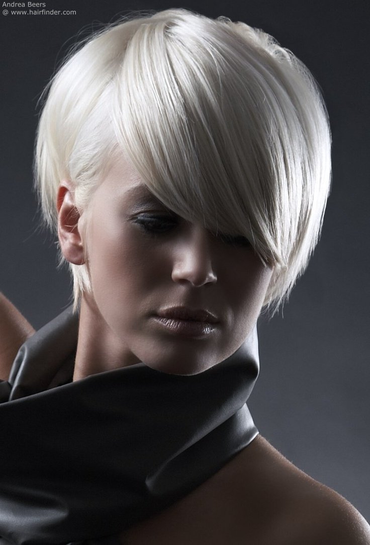 Короткая стрижка белые волосы