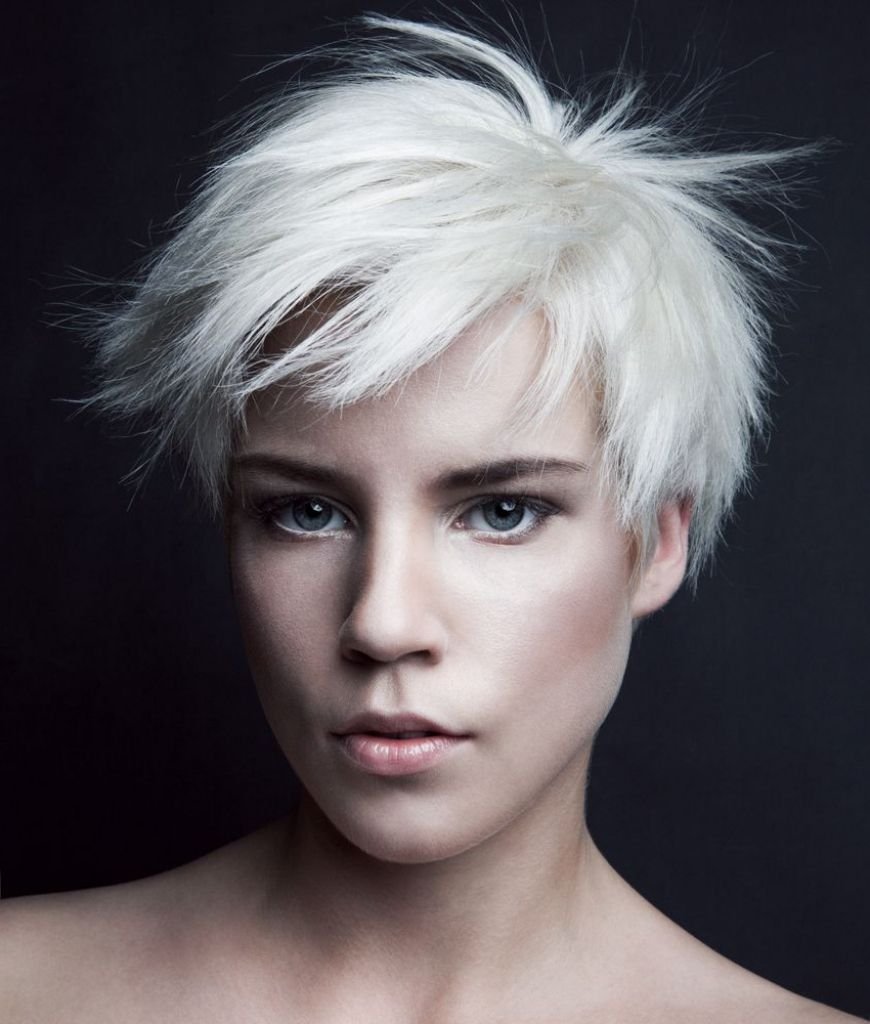 Женская стрижка под мальчика