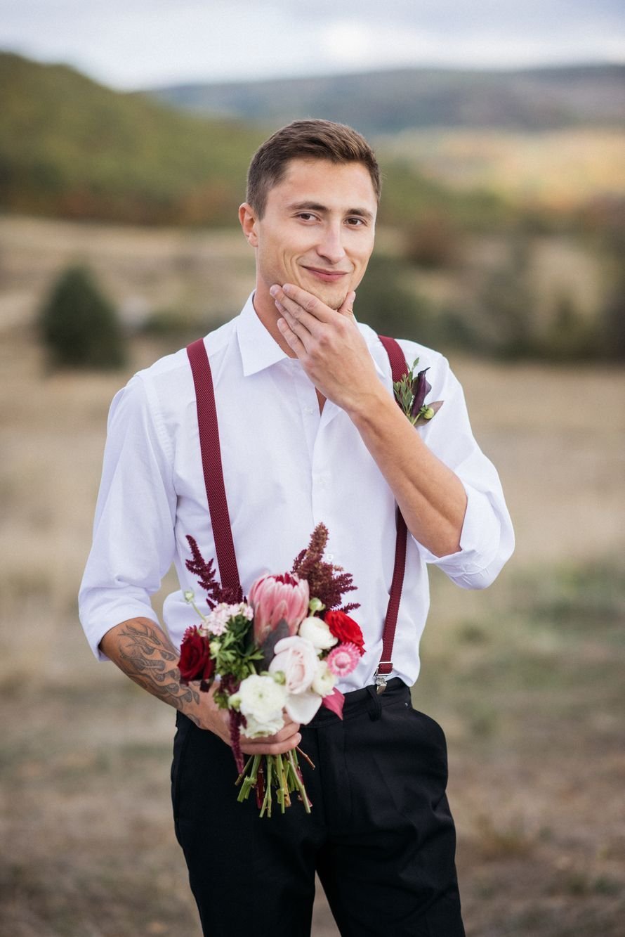 Жених в рубашке