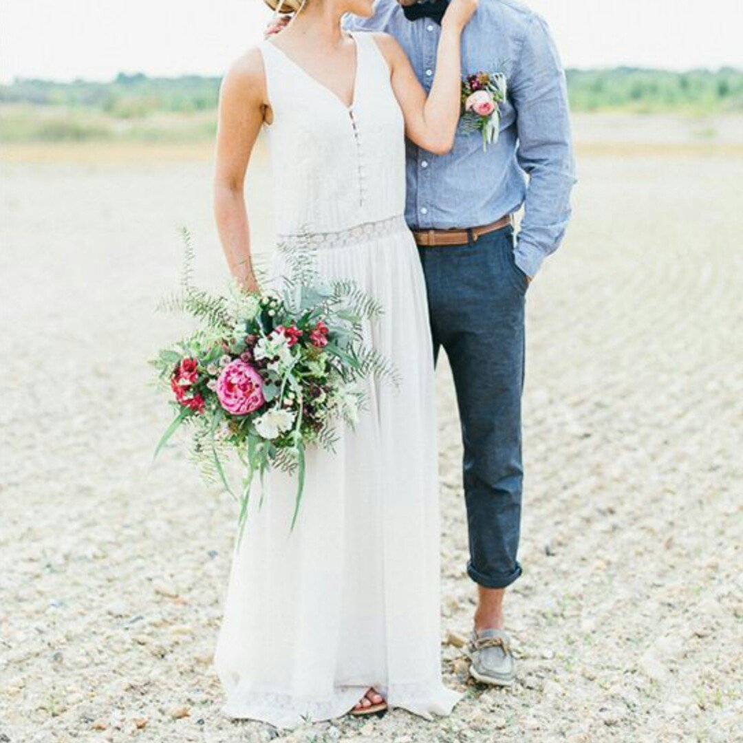 Костюм свадебный мужской на море