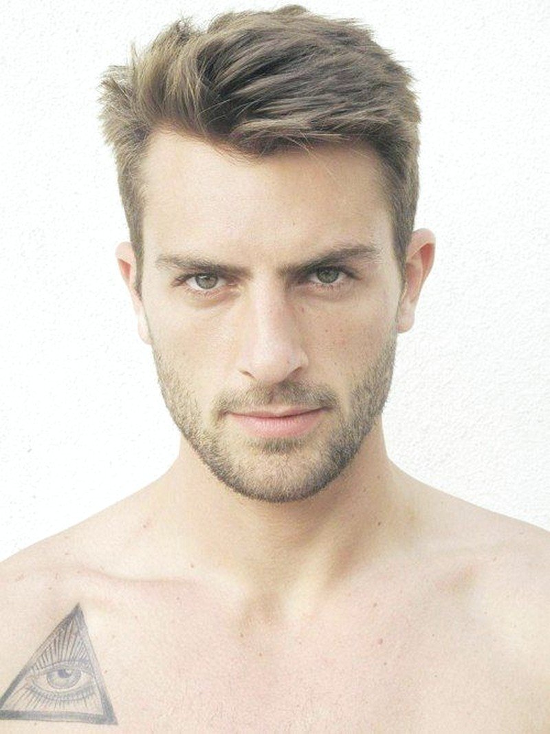 Длинные волосы в разные стороны у мужчин