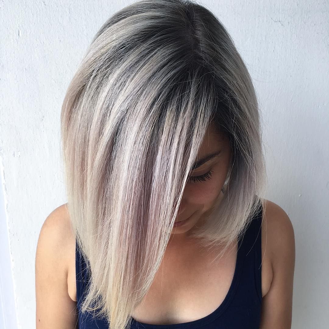 Балаяж на удлиненное каре пепельный