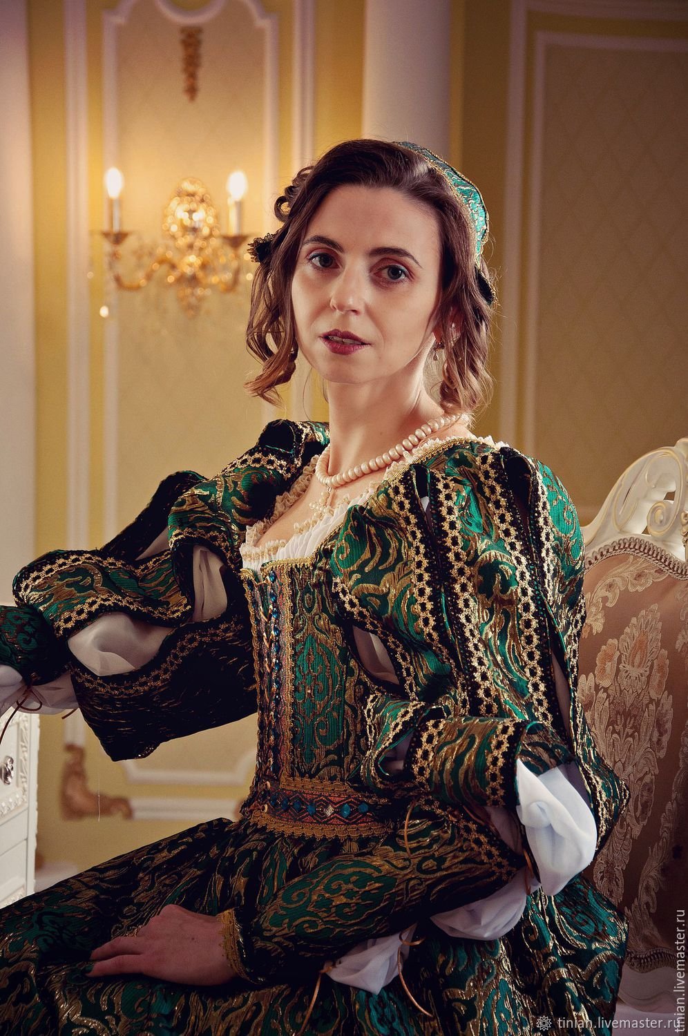 Платье в венецианском стиле