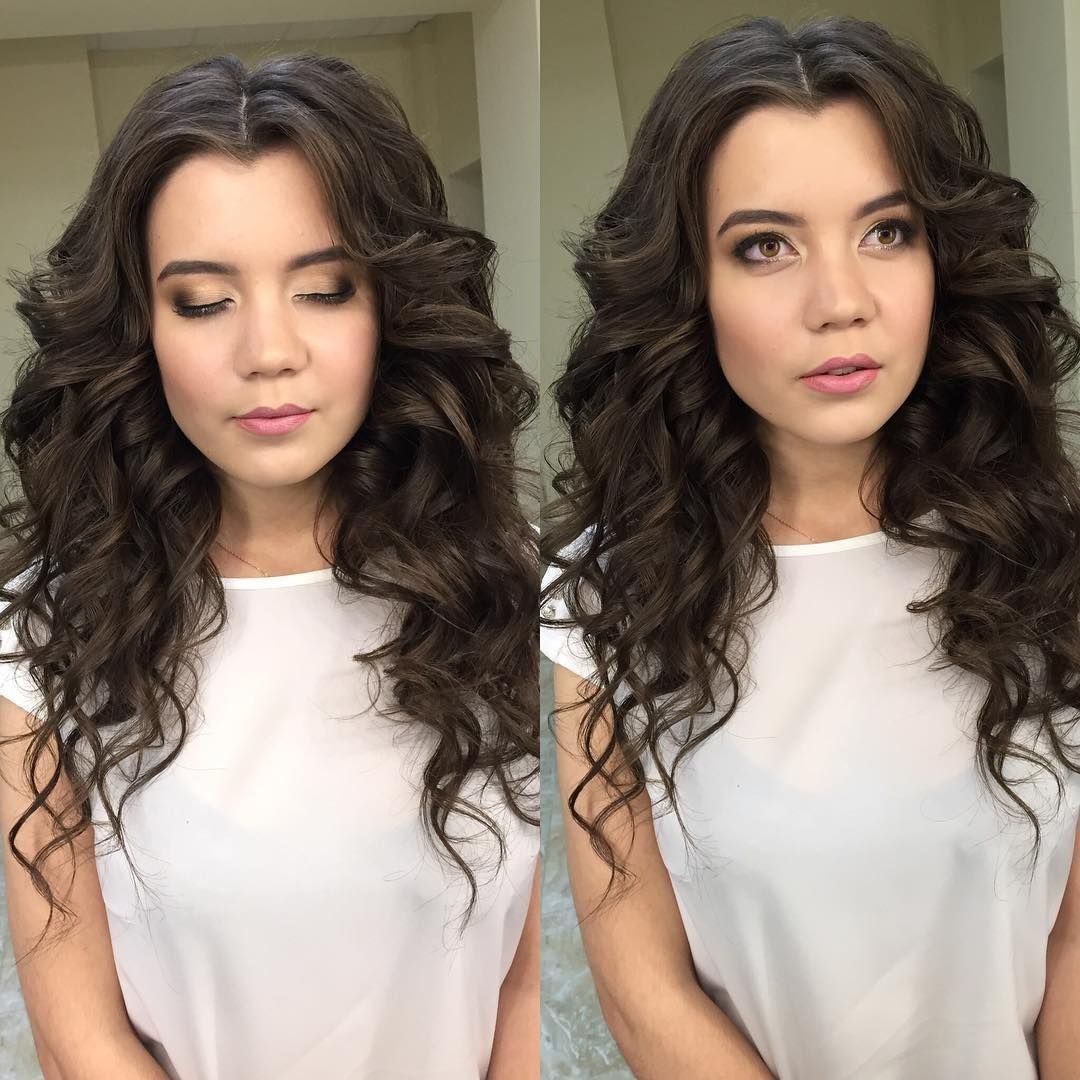 Прическа с убранными передними прядями