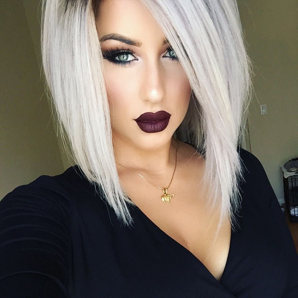 Каре блонд с темными корнями