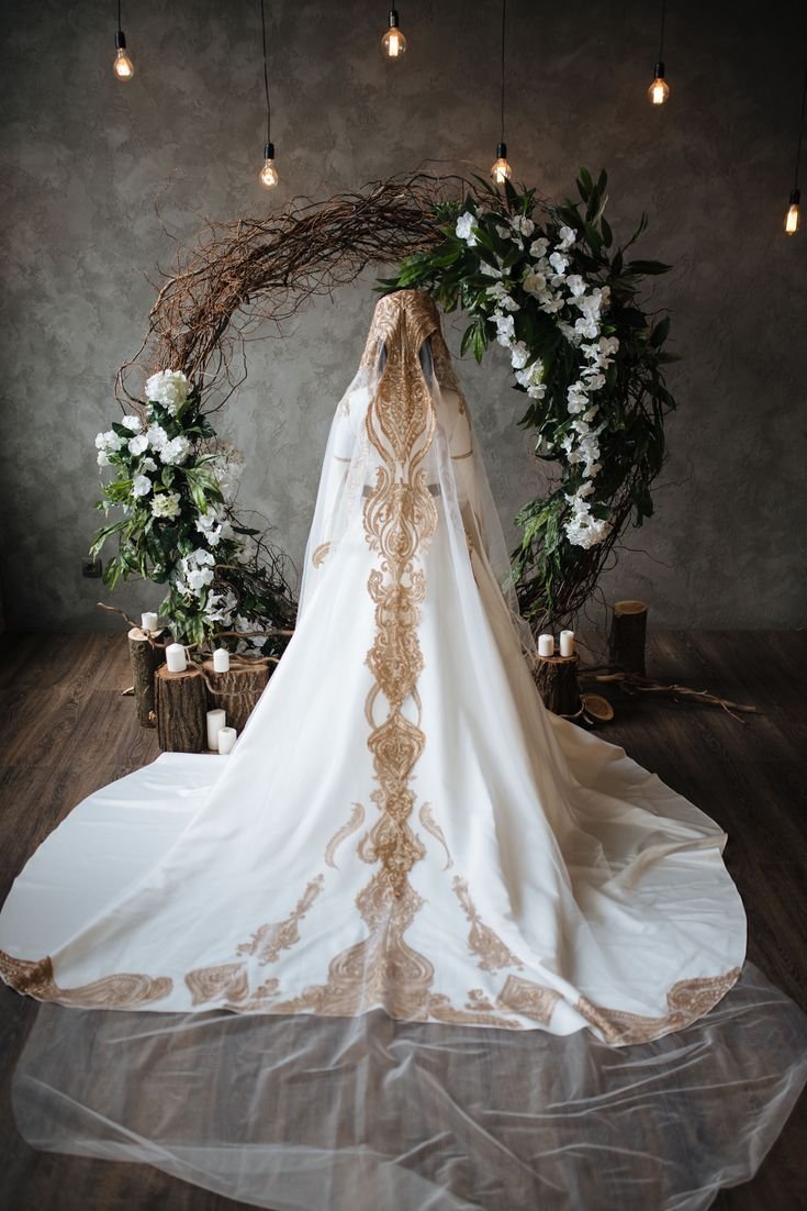 Грузинское свадебное платье