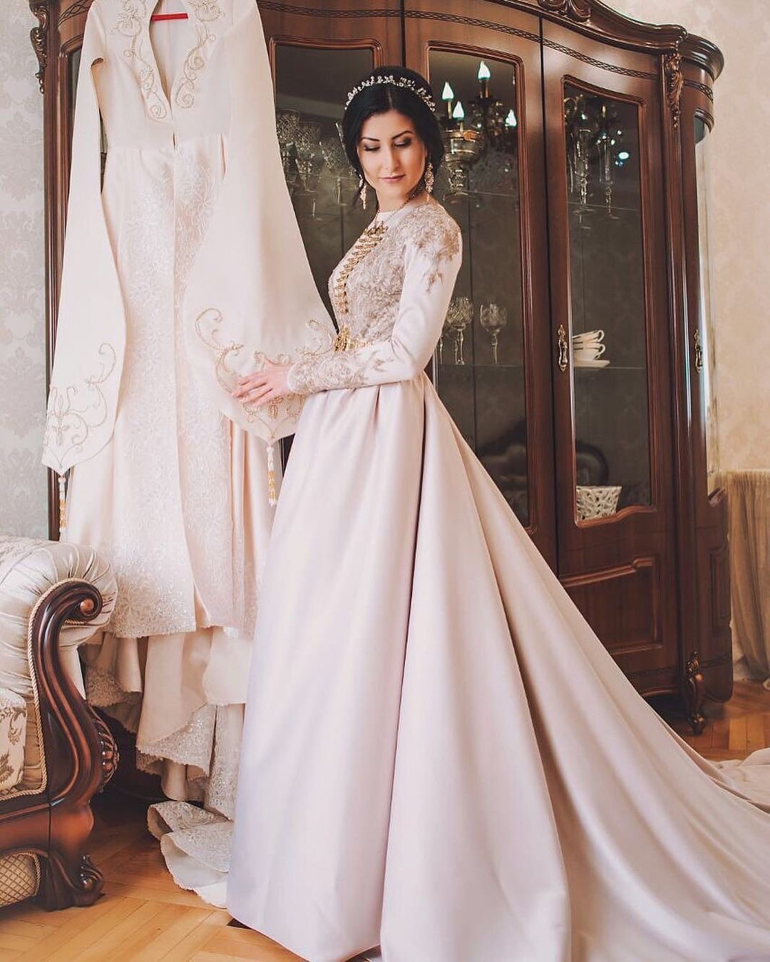 Армянский национальный костюм Марашлян