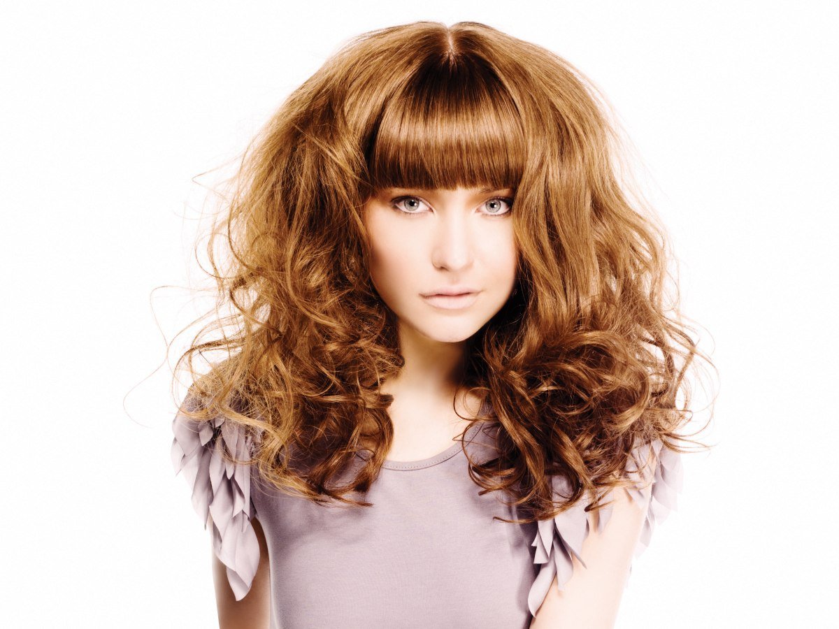 Химическая завивка с челкой