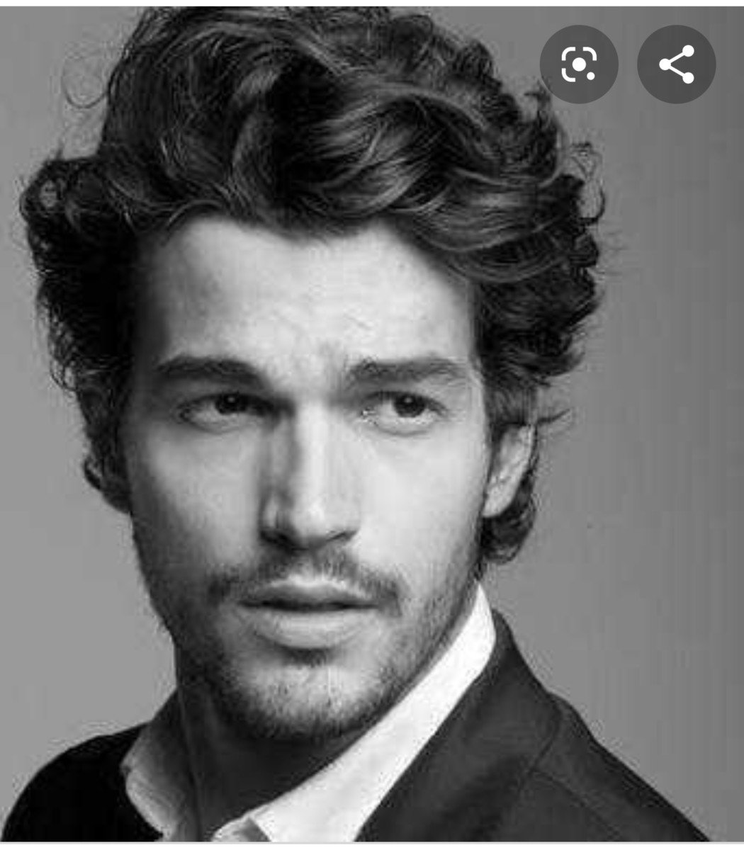 Причёски для вьющихся волос мужские