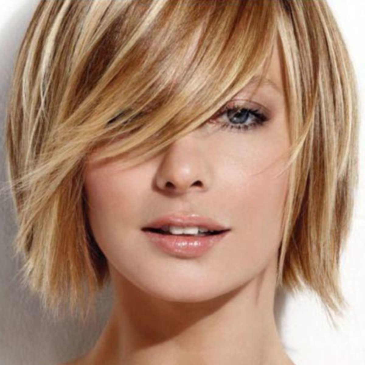 Стрижка Боб-каре 2022