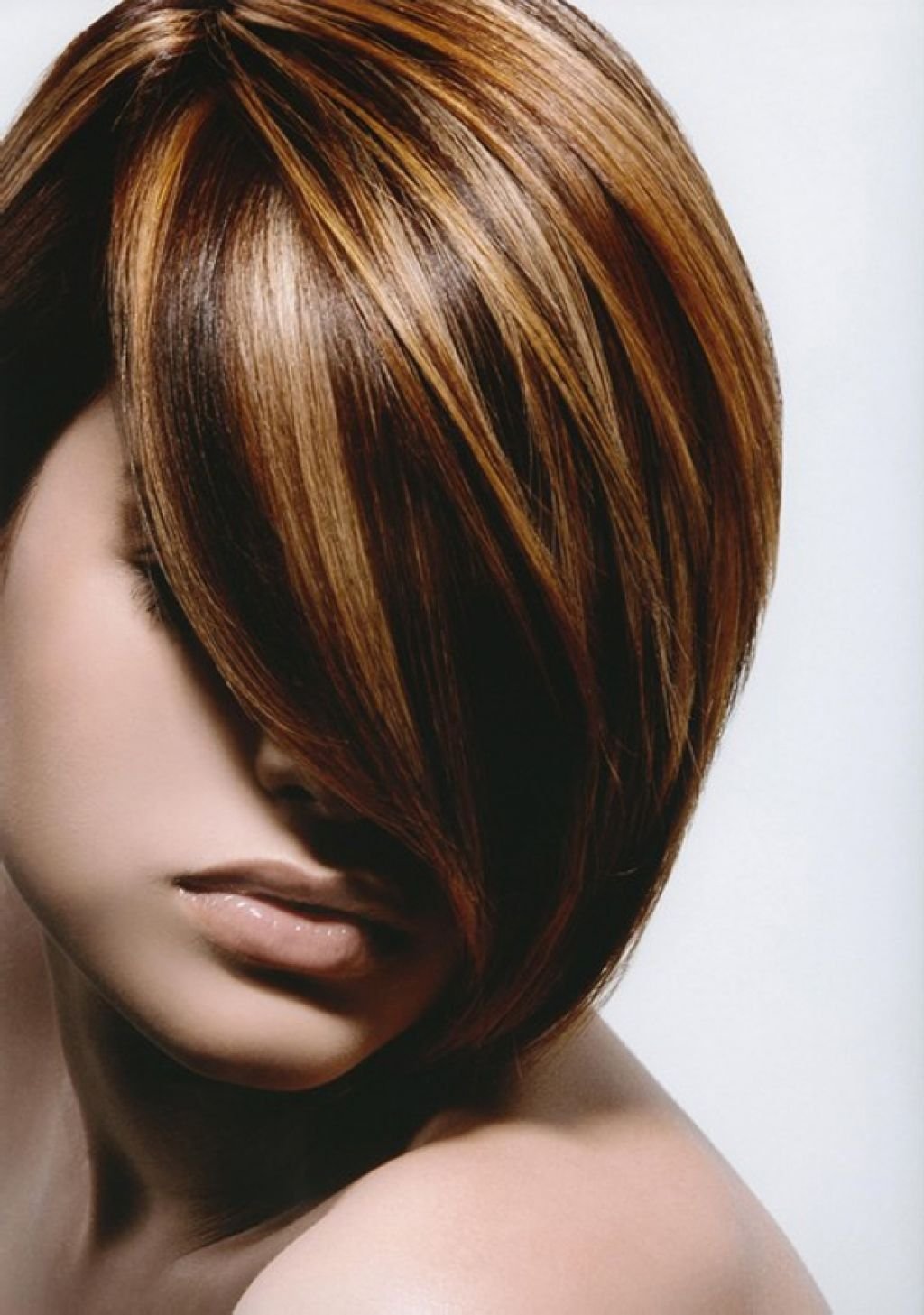 Окрашивание прядями на короткие волосы