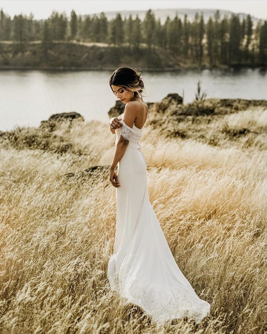 Свадебное платье с косухой