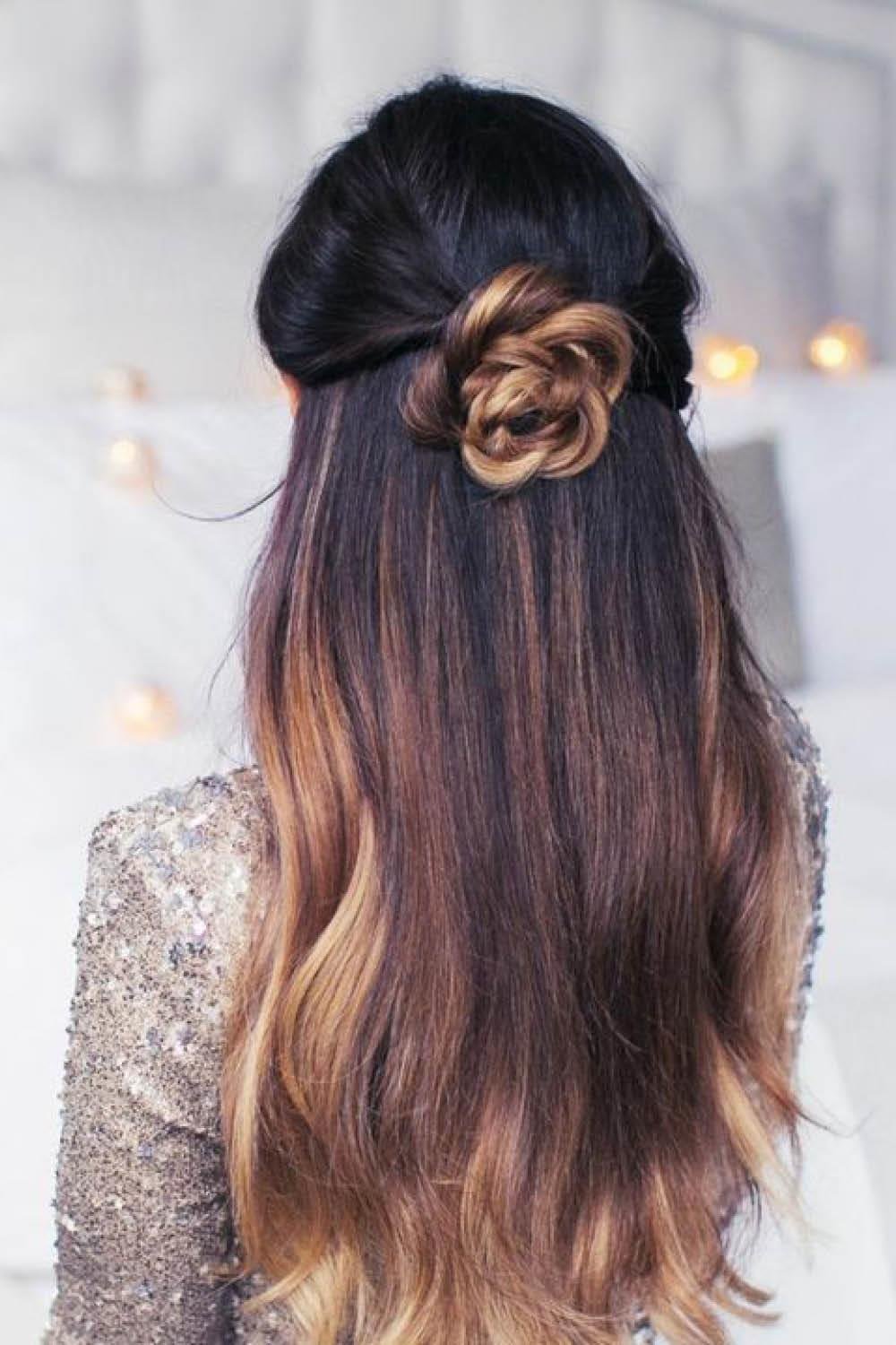 Полураспущенные прически с пучком