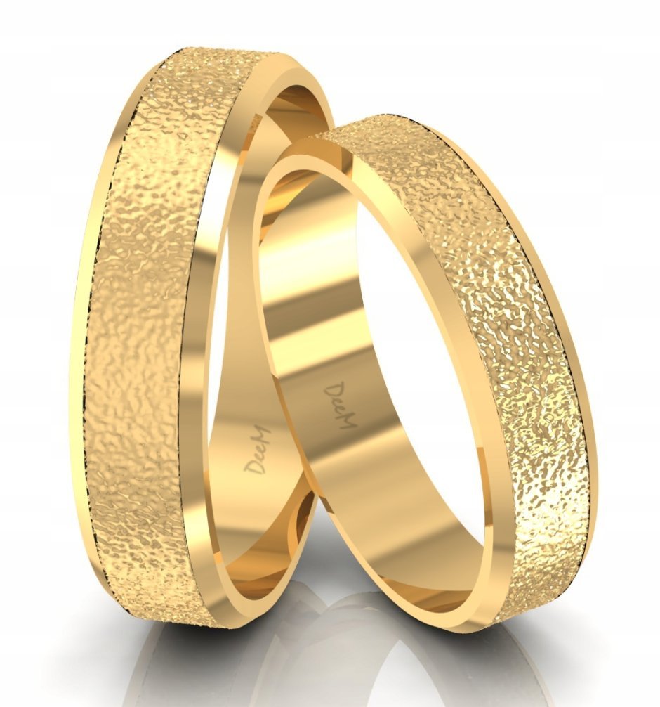 Обручальные кольца с камнями