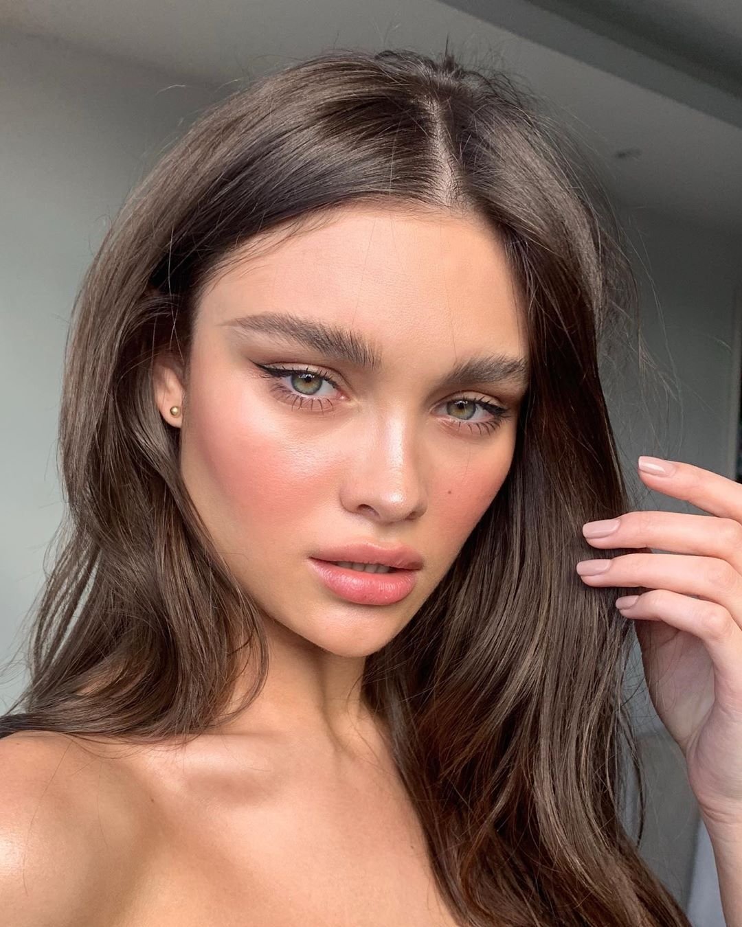 Макияж под естественность