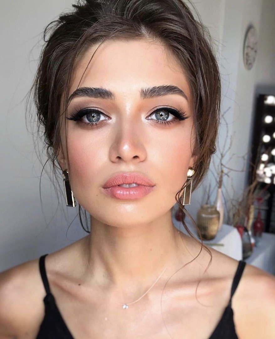 Нежный макияж