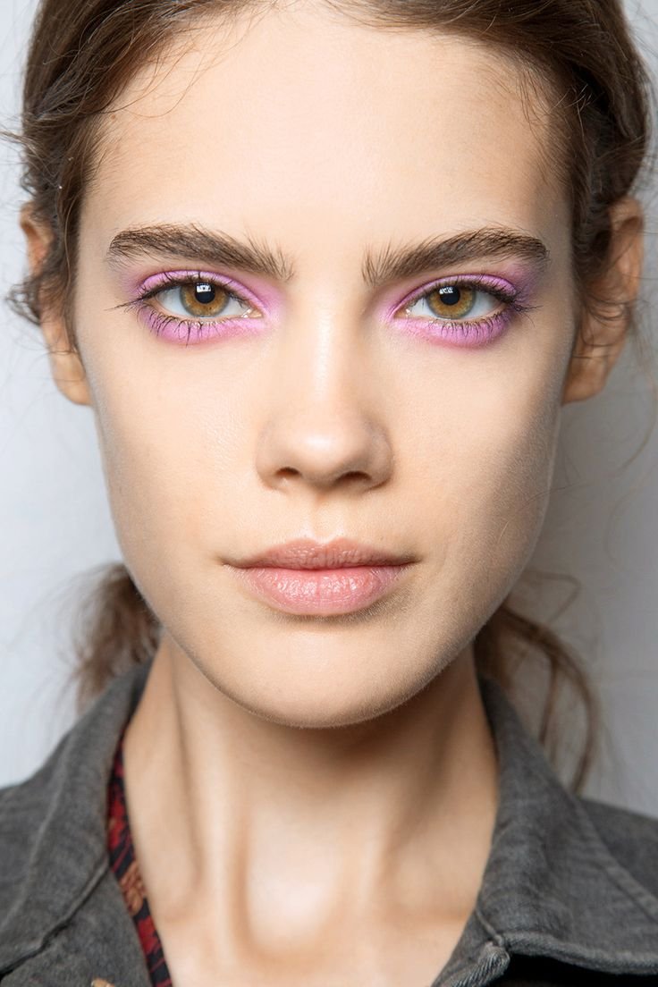 Нюдовый макияж