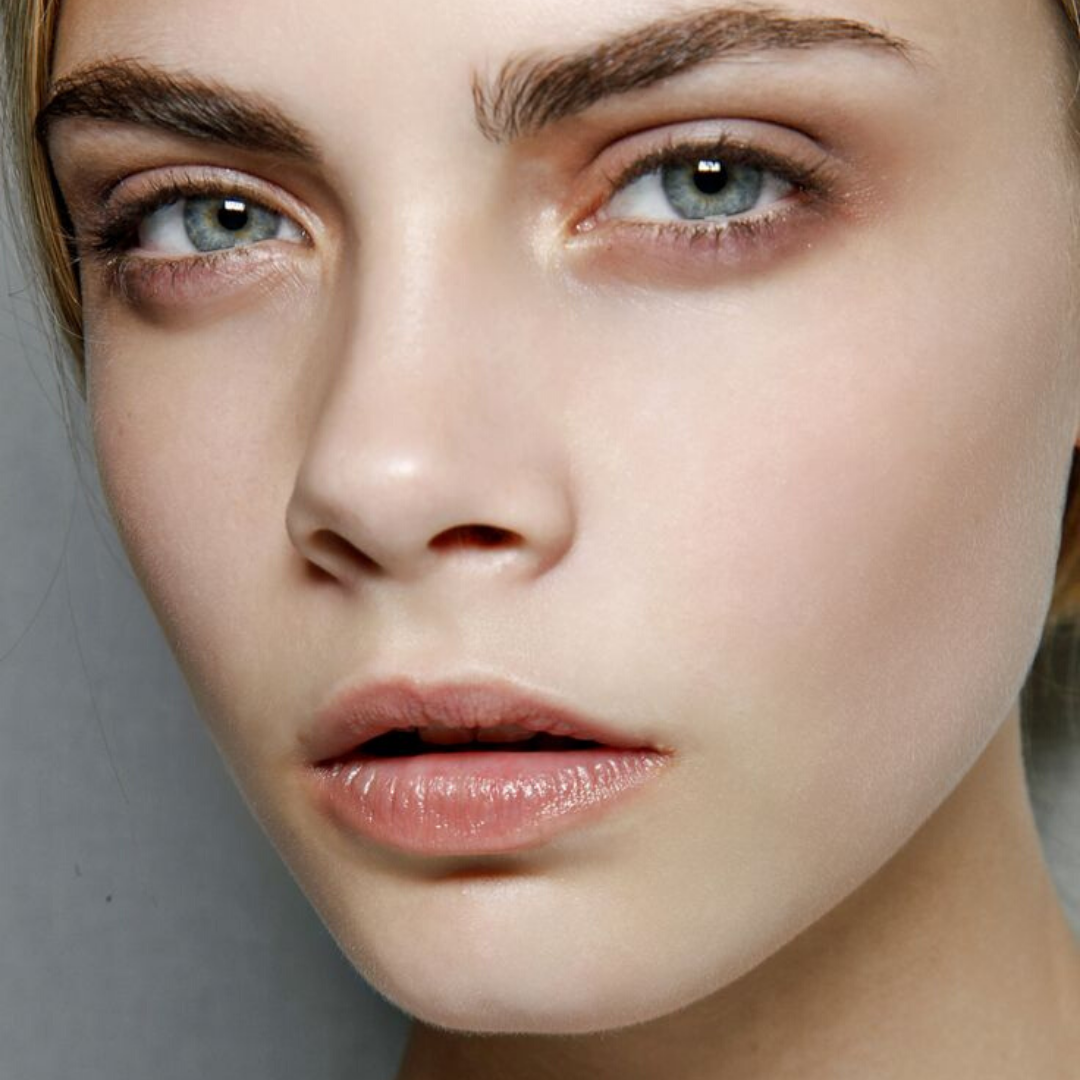 Натуральные брови