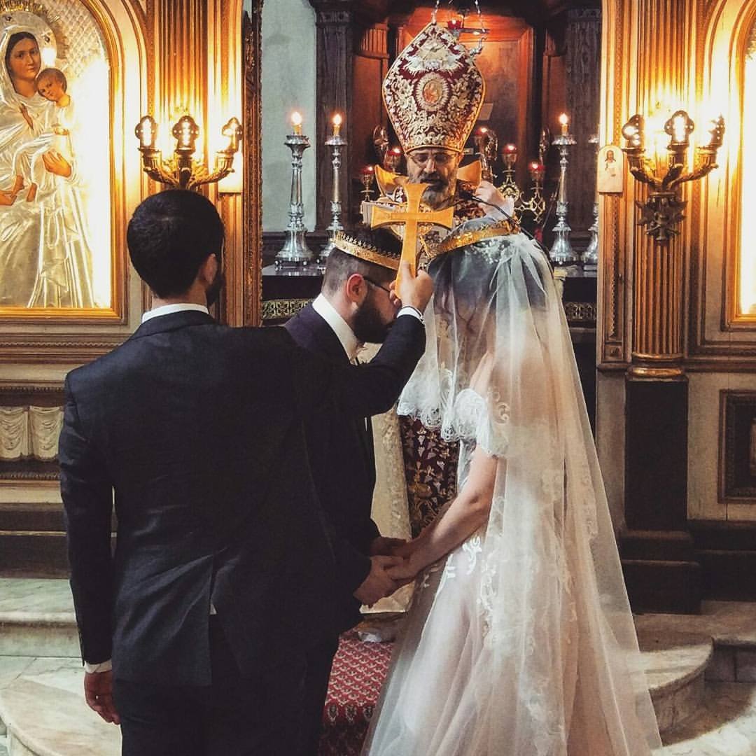 Венчание в армянской Апостольской церкви
