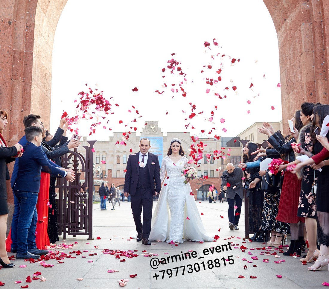 Армянская Апостольская Церковь в Москве венчание