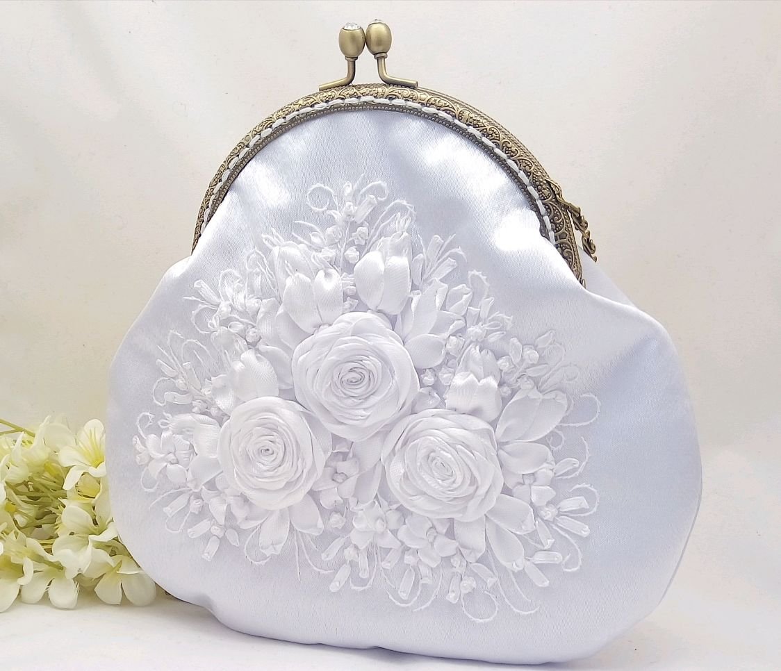 Розовая сумочка