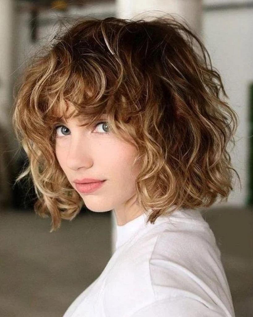 Стрижки рапсодия, дебют, итальянка