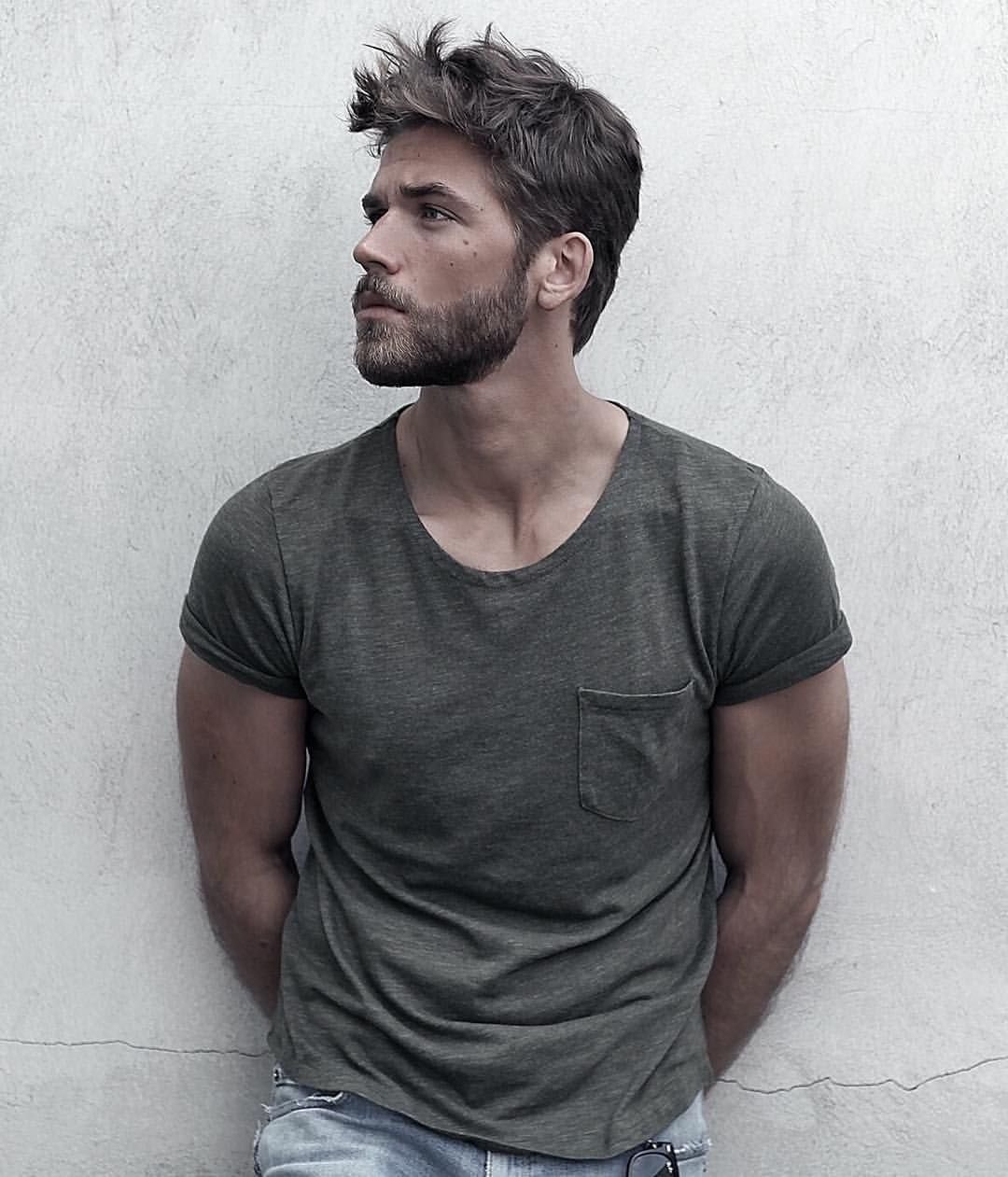 Короткие стрижки для блондинов