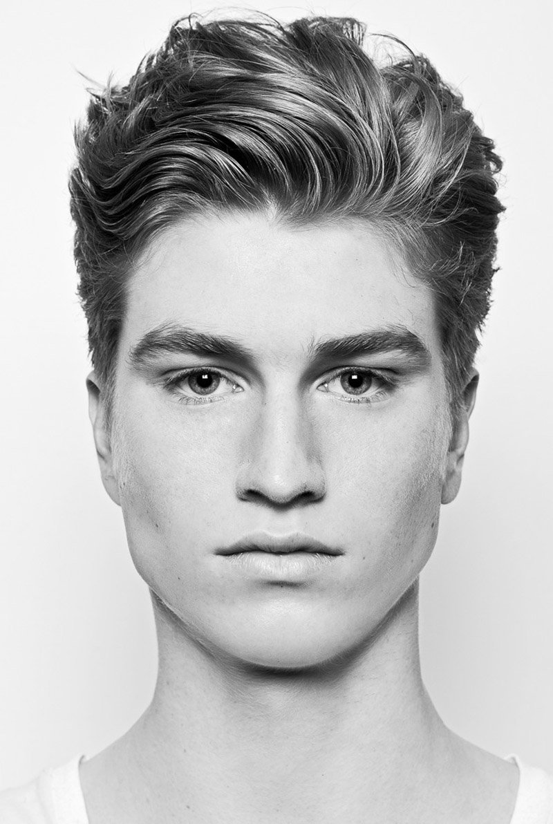 Марлон Тейшейра прическа