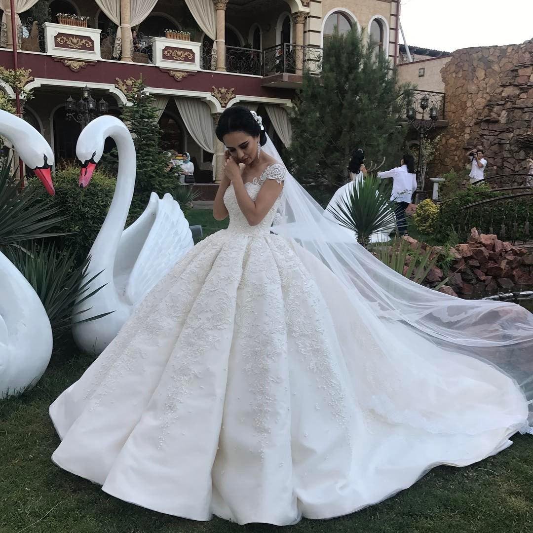 Келин куйлаклар фата