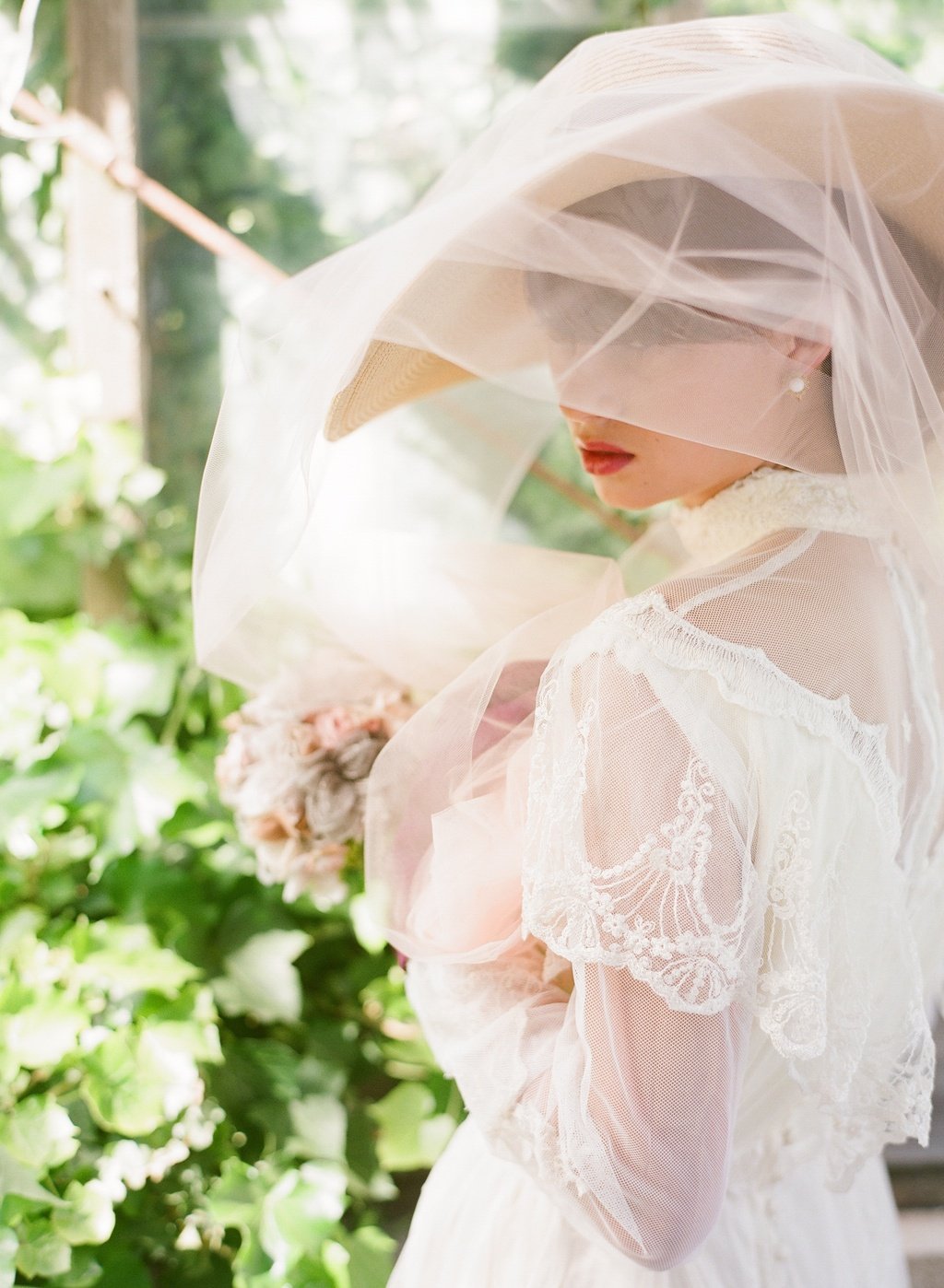 Головной убор невесты